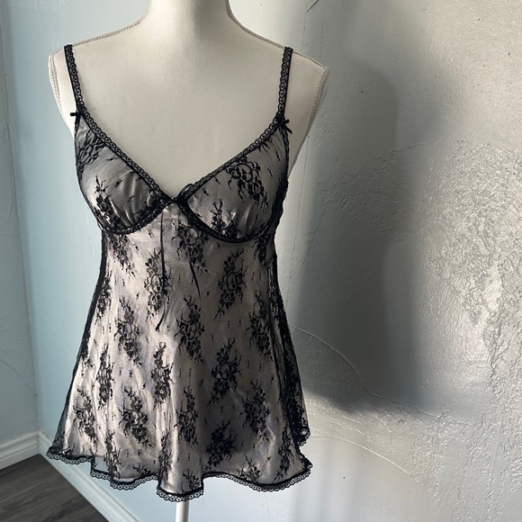 Seductivewear Other - Elegant Black Lace Chemise